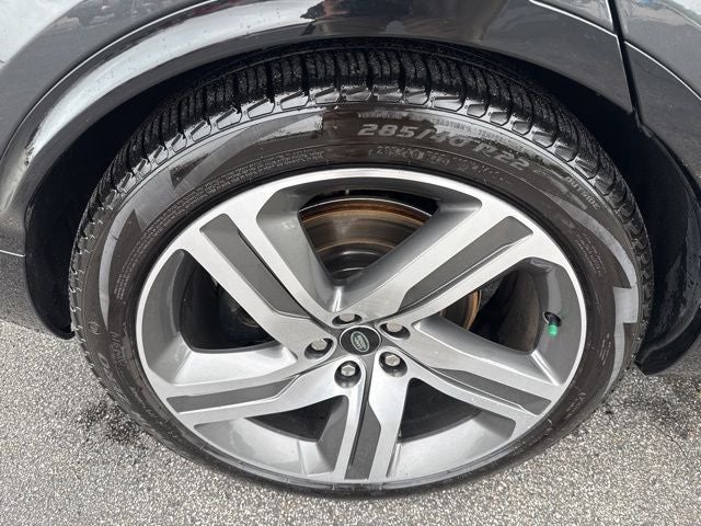2024 Land Rover Discovery Metropolitan Edition