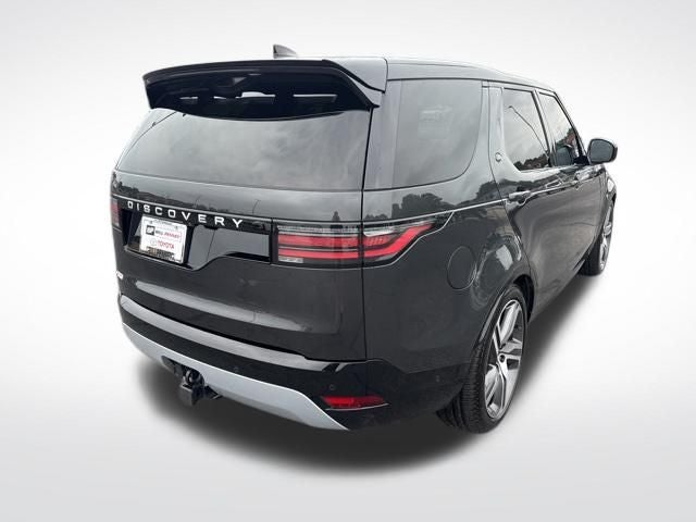 2024 Land Rover Discovery Metropolitan Edition