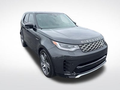 2024 Land Rover Discovery Metropolitan Edition