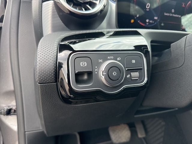 2021 Mercedes-Benz A-Class A 220