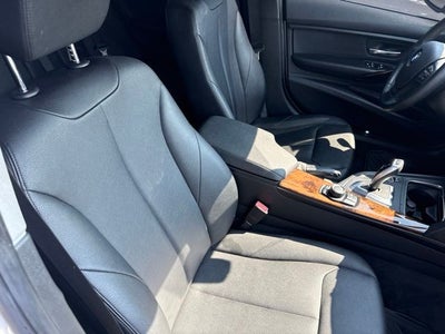 2017 BMW 3 Series 320i xDrive