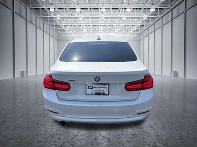 2017 BMW 3 Series 320i xDrive