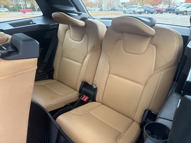 2022 Volvo XC90 T6 Inscription